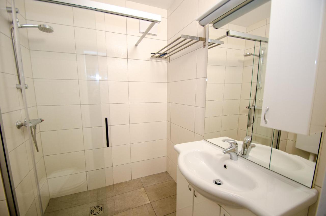 Low Budget Apartment Kitz 10 Kaprun Εξωτερικό φωτογραφία