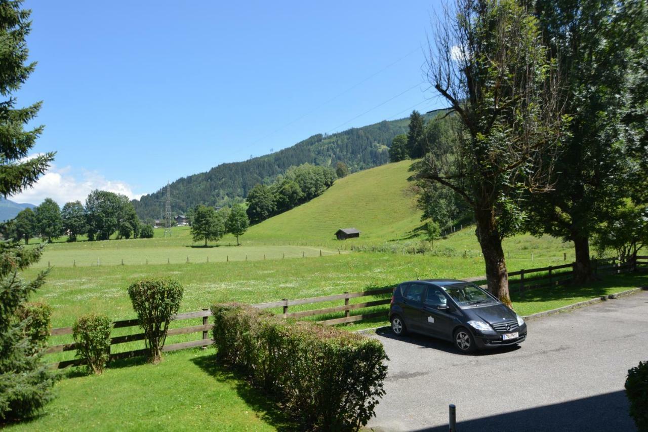 Low Budget Apartment Kitz 10 Kaprun Εξωτερικό φωτογραφία